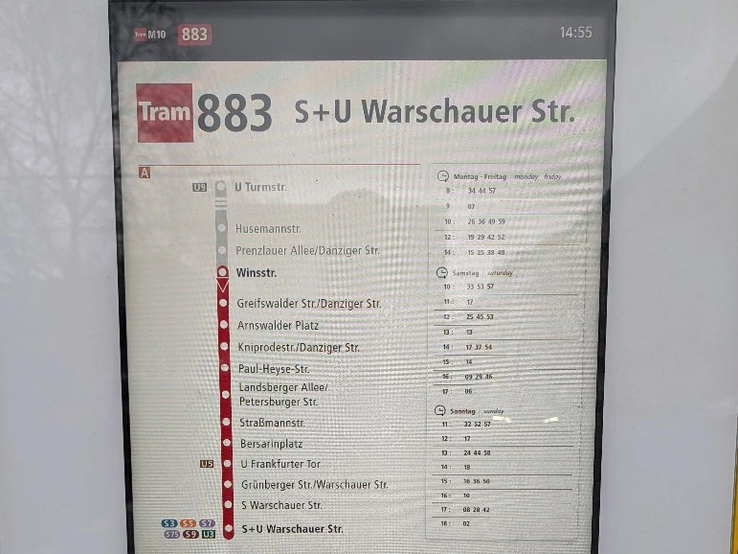 Im Frühling entdeckte einer unserer Leser die Tram-Linie 883. Wer nicht bei der BVG arbeitet, dürfte die nicht kennen.
