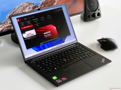 Windows 11 Pro und eine Tastenbeleuchtung für 422 Euro: Lenovo ThinkPad E14 G5 (Bild: Andreas Osthoff)