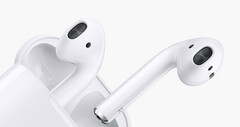 Die AirPods der 2. Generation gibt es bei Aldi Süd zum Spitzenpreis. (Bild: Apple)