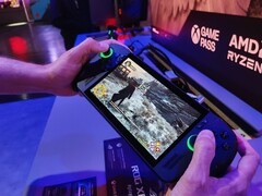Der ROG Ally (X) ist auf der Gamescom spielbar (Bildquelle: Notebookcheck)