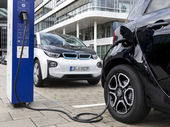 Bosch: Akkus für Elektroautos halten länger dank Cloud.