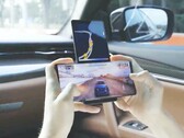Das LG Wing war in einem früheren Video bereits beim Gaming zu sehen. (Bild: Android Authority / YouTube)