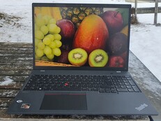 Erneut sehr günstig: Das Lenovo ThinkPad P16s ist eine mobile Workstation mit AMD Ryzen 7 Pro, geringen Emissionen und langer Akkulaufzeit, aber verlötetem RAM (Bild: Eigenes)