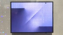 Das erste doppelt faltbare Samsung-Tablet mit 10 Zoll Display soll am 5. Dezember in China vorgestellt werden.