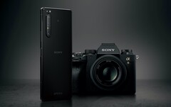 Das Sony Xperia 1 II bekommt ein grundlegendes Kamera-Feature per Software-Update nachgereicht. (Bild: Sony)