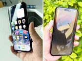 Das Apple iPhone 14 Pro Max sieht mit abgerundetem Display schick aus. (Bild: @lipilipsi / Small Box)