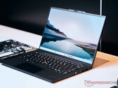 5 neue ThinkPads jetzt bestellbar bzw. X1 Carbon G12 und X1 2-in-1 G9 jetzt mit 120 Hz 2.8K OLED-Display (Bild: Alex Wätzel)