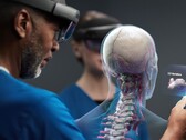Die zweite Generation der HoloLens richtet sich vor allem an professionelle Anwender. (Bild: Microsoft)