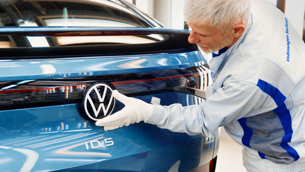 Bei Volkswagen Zwickau werden inzwischen sechs Modelle, inklusive dem VW ID.5, der Marken Volkswagen, Audi und Cupra auf Basis des Modularen E-Antriebsbaukastens (MEB) gefertigt.