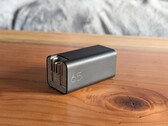 Das HP-Netzteil mit 65 Watt bietet fast alles, was ein tragbares USB-C-Ladegerät mitbringen sollte