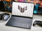 Ryzen 7, RTX 5070, 32 GB RAM, 1-TB-SSD: Asus TUF Gaming A16. (Bild: Andreas Osthoff)