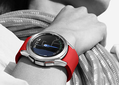 Die Samsung Galaxy Watch4 Classic (SM-R895F) bekommt aktuell ein Update. (Bild: Samsung)