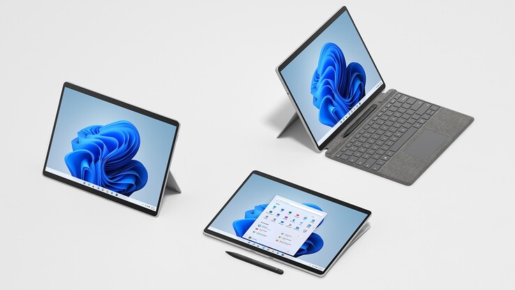 Das Surface Pro 8 kommt in vier unterschiedlichen Farben (Bild: Microsoft)
