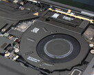 Der Core Ultra X7 läuft auf dem Dell-Gerät im Vergleich zum neuen Framework deutlich schneller.