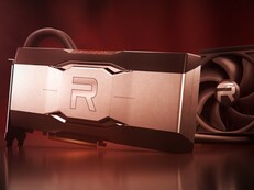AMD bietet die Raden RX 6900 XT jetzt ab Werk mit Flüssigkühlung an. (Bild: AMD)