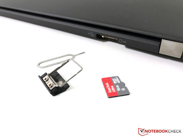 erschwerter Zugang zu dem MicroSD-Steckplatz