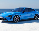Xiaomi SU7 (2026) in der neuen Farbe Capri-Blau: Die elektrische Sport-Limousine erhält mehr als nur ein kleines Facelift. Die Liste der Neuerungen ist lang (Bild: Xiaomi).