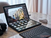 Apple soll ein MacBook im Stil des abgebildeten Asus Zenbook 17 Fold planen. (Bild: Notebookcheck)