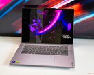 Core Ultra 9, RTX 5060, 32 GB RAM, 1-TB-SSD, 2.5k-OLED: Lenovo Yoga 7 Pro 15IPH11. (Bild: Andreas Osthoff)