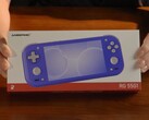 Der neue Anbernic-Handheld soll in drei Farben erscheinen