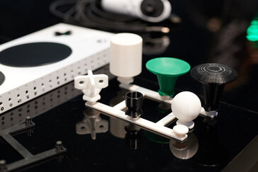 Die selbst druckbaren Aufsätze. (Bildquelle: Andreas Sebayang/Notebookcheck.com)