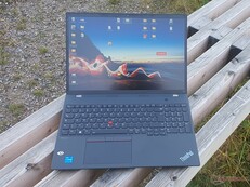 Lenovo ThinkPad T16 G1 Intel: Endlich ein 16:10-Display (Low Power) und ein 86 Wh großer Akku