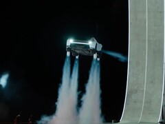 Tesla zeigt, wie der Roadster über Autos springt und sich mithilfe seine Triebwerke abfängt. Das belegt aber nicht, dass das Auto wirklich über längere Strecken fliegen kann.