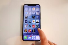 Apple ist streng: Ein Hands-On-Video mit einem Techniker-Handy geht gar nicht.