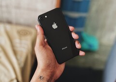 Das iPhone SE der dritten Generation soll weiterhin beim Design des iPhone 8 bleiben. (Bild: Mark Kevin Maunahan)