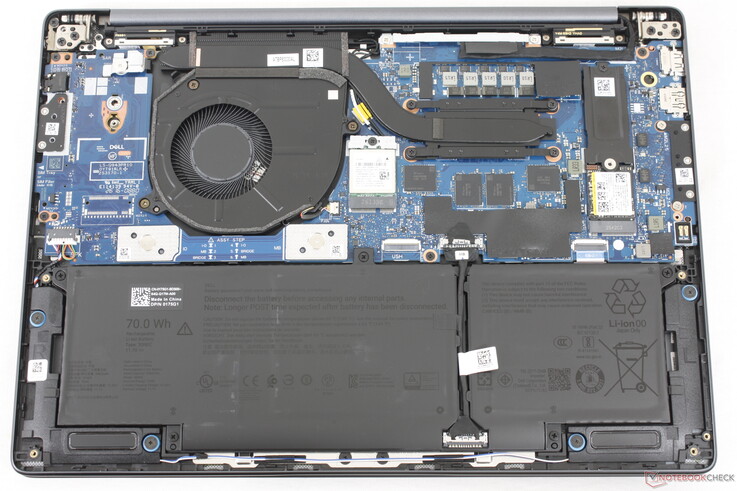 WLAN und die M.2-2280-SSD sind aufrüstbar, während der Arbeitsspeicher fest verlötet ist. Das WAN ist ebenfalls nur dann aufrüstbar, wenn diese Funktion konfiguriert wurde.