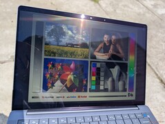 Draußen unter Sonnenlicht