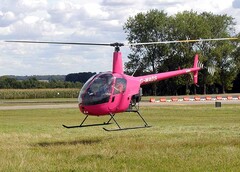 Ein R22-Helikopter