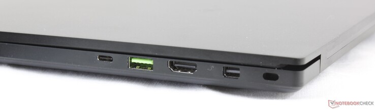 Rechts: Thunderbolt 3, USB 3.0 Typ-A, HDMI 2.0, MiniDisplayPort 1.4, Kensington Lock