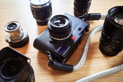 Die Leica M11 Monochrom erhält auch abseits des Schwarzweiß-Sensors mehrere Upgrades. (Bild: Notebookcheck)
