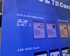 Deutliche Zeichen auf dem Stand der SD Association: SDUC-Karten von Sandisk kommen bald.