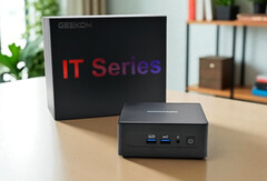 Geekom Mini IT15