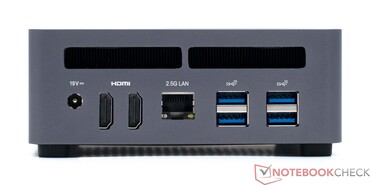 Rückseite: DC 19V, 2x HDMI 2.1, RJ45 2.5G, 4x USB3.2 Gen2 Type-A