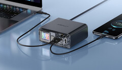 Das USB-C-Ladegerät Acefast Z4 mit vier Ports und bis zu 218 W gibt es aktuell für unter 80 Euro. (Bild: Amazon)