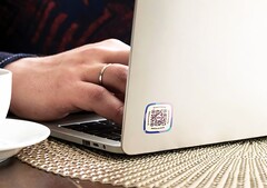 Tile bietet jetzt Sticker mit QR-Codes an, die dabei helfen sollen, verlorene Gegenstände aufzuspüren. (Bild: Tile)