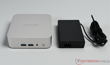 Geekom A8 mit Netzteil (19 V; 6,32 A)