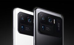 Das Xiaomi Mi 11 Ultra gehört wenig überraschend zu den ersten Geräten, die MIUI 13 erhalten. (Bild: Xiaomi)