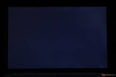 Minimal ungleichmäßiges Backlight Bleeding