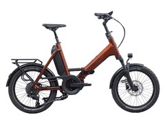 Das Rob Fold SUV ist klappbar und kommt mit starker Ausstattung