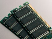 Die Preisentwicklung von DDR4-RAM und anderen Arbeitsspeicher-Modulen könnte sich im aktuellen Quartal beschleunigen (Bild: Harrison Broadbent)
