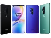 Das OnePlus 8 Pro zeigt sich erstmals in allen drei offiziellen Farbvarianten, darunter auch einem knalligen Blau.