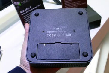 Einfache Aufrüstung mit einer SSD über die Unterseite (Quelle: Notebookitalia.it)