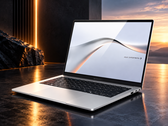 Das Asus ExpertBook A7 verfügt über ein 14-Zoll-OLED-Display mit 120 Hz