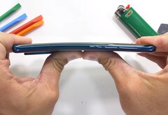 Bei der Hardware gibt es nichts zu meckern: Das Huawei P40 Pro bewährt sich im JRE Durability-Test.