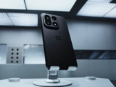 Das OnePlus 15.