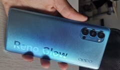 Oppo Reno4 und Reno4 Pro werden nun vermehrt offiziell beworben.
